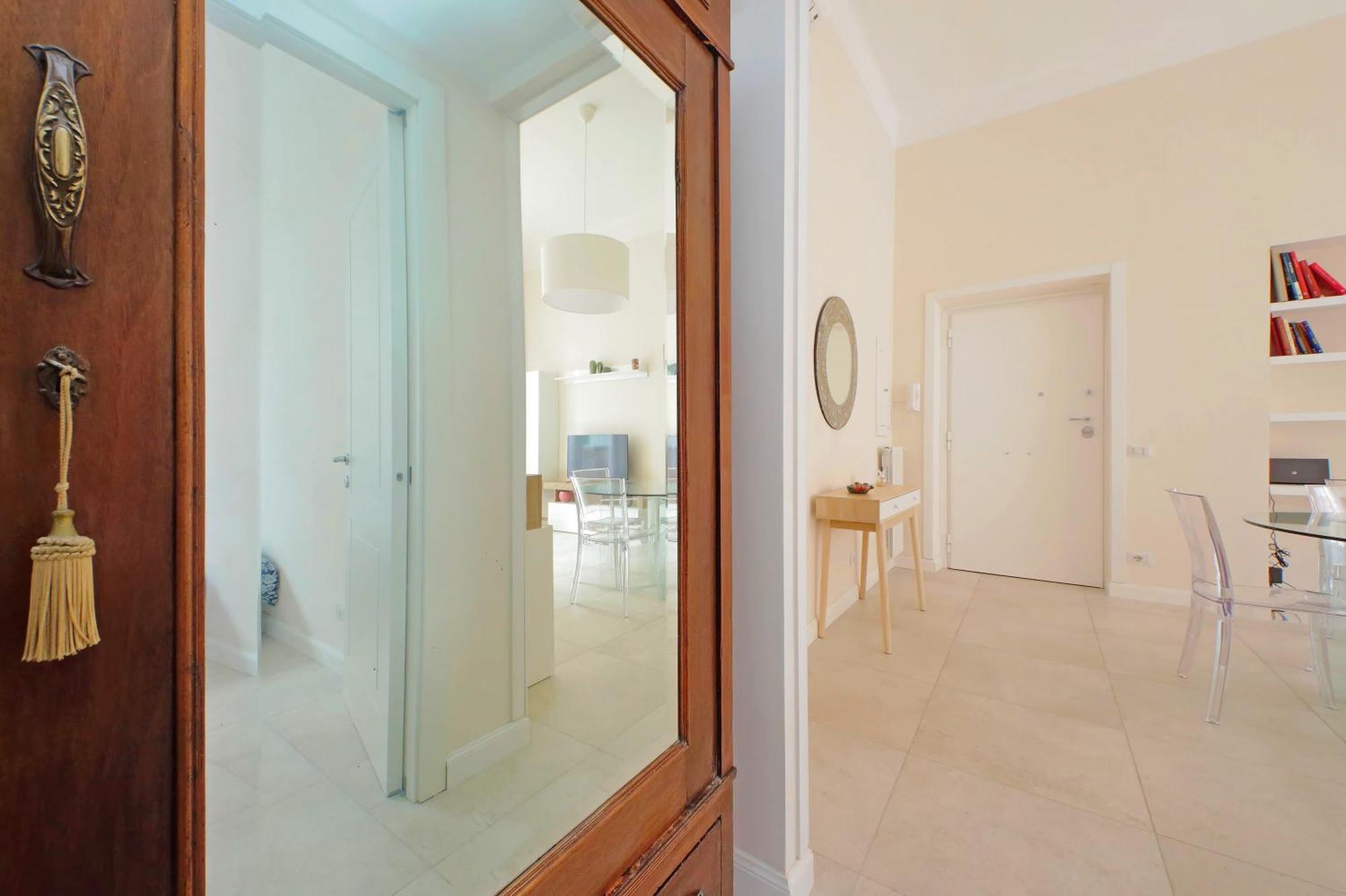 Appartamento Balconcino Romantico A Via Aosta Roma